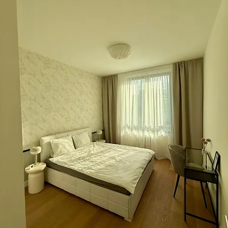 Aglaya London-lux 2 Bedroom Apartment Belgrade